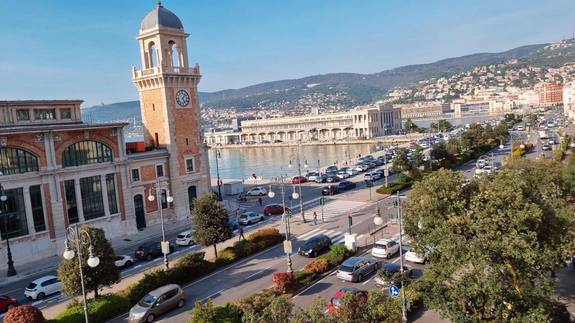 Nazario Sauro 20 Apartment Triest